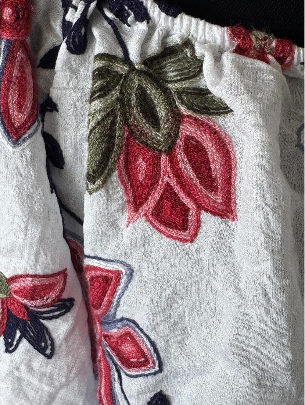 White Linen Floral Embroidered Peasant Blouse - Picture 4 of 5
